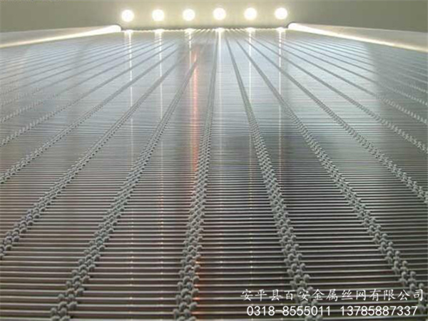 金屬隔斷_金屬網(wǎng)簾